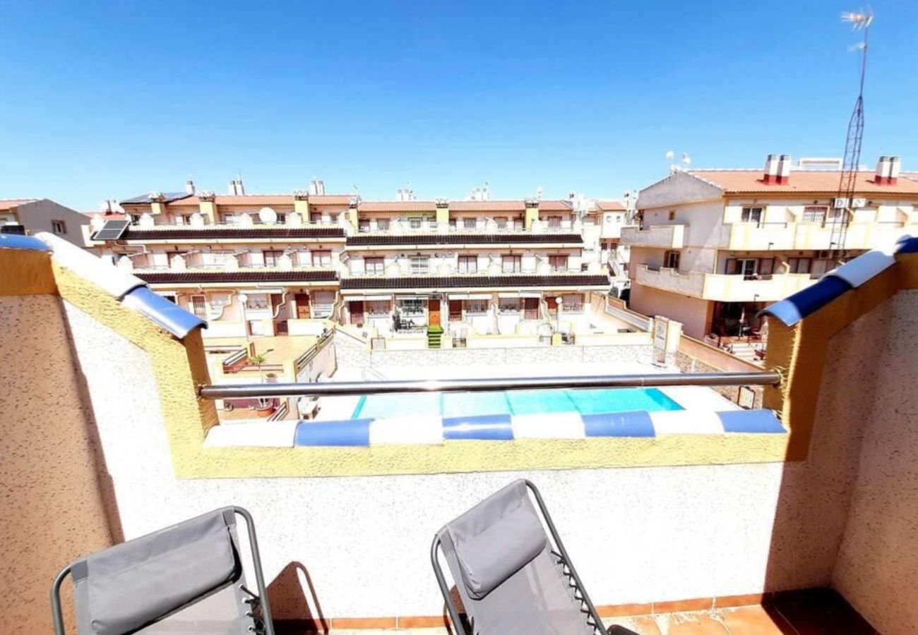 Stadthaus in Orihuela Costa - Amapolas | Seasonal Rental in La Florida