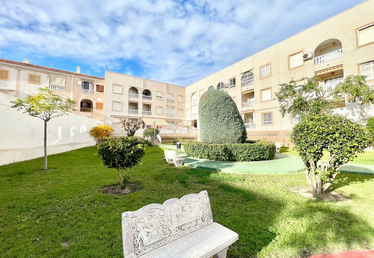 Ferienwohnung in Torrevieja - Godisa | Long Term Winter Rental in Torrevieja