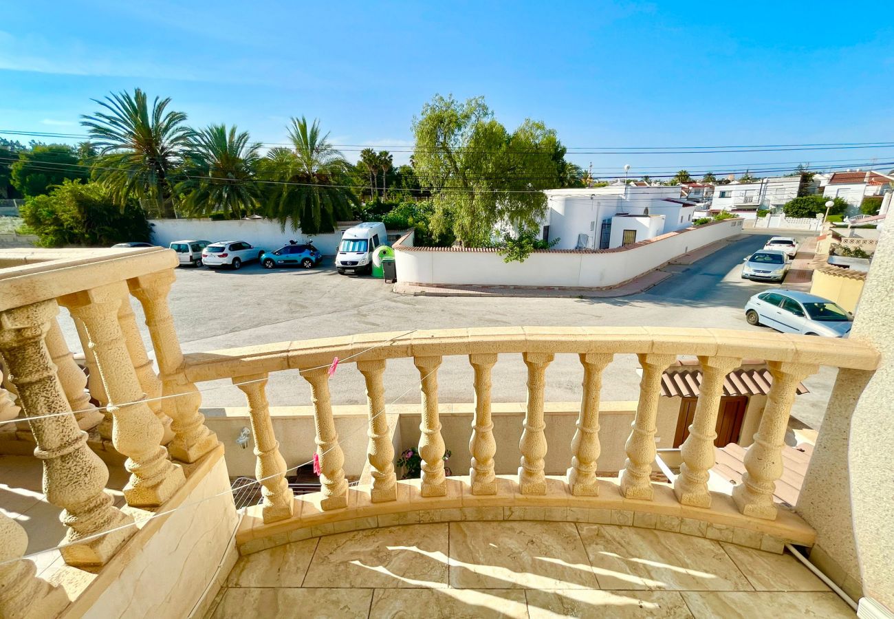 Stadthaus in Torrevieja - Calas Blancas | Long Term Winter Rental Torrevieja