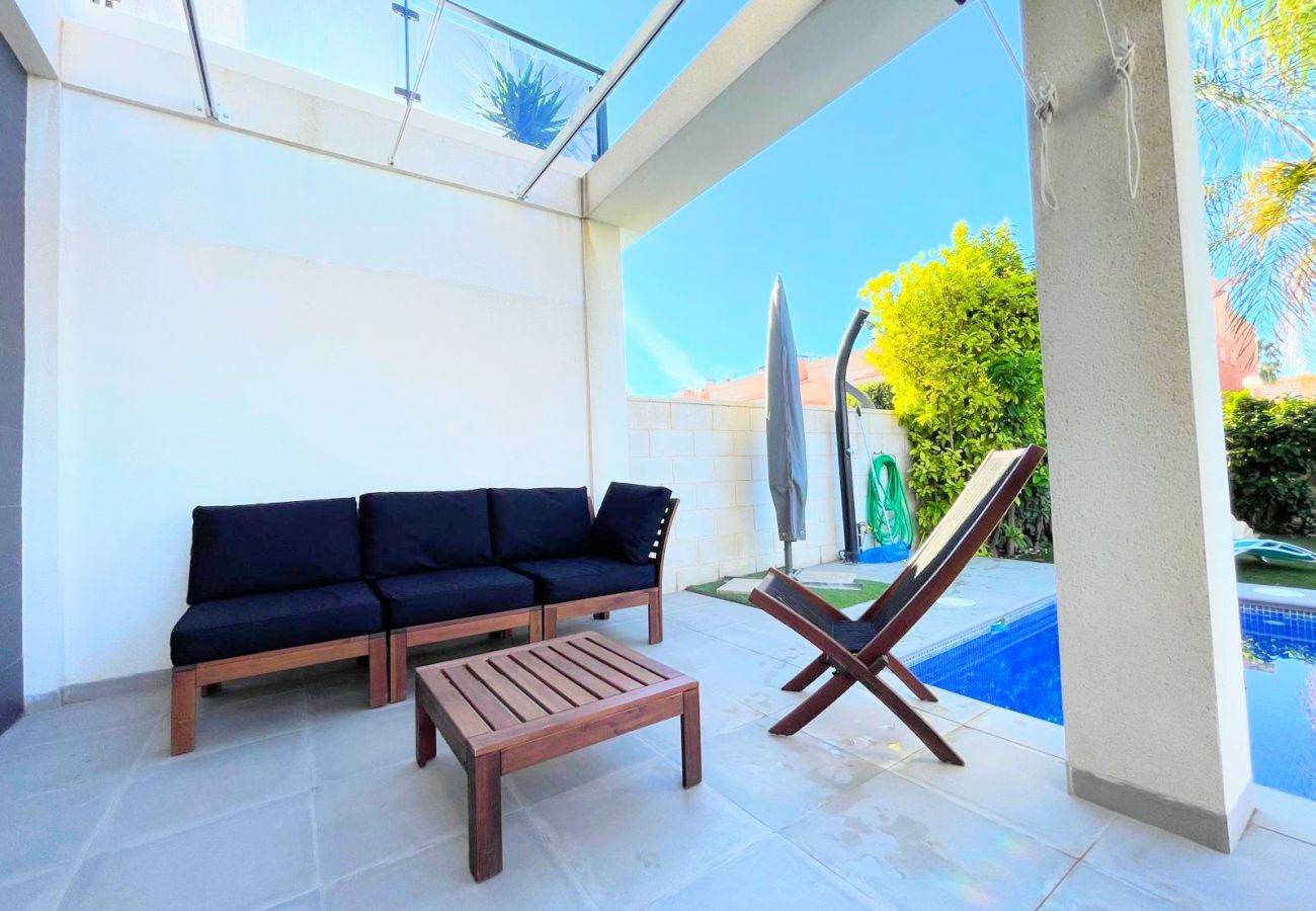 Villa in Gran Alacant - Villa Bambu Gran Alacant by Villas&You