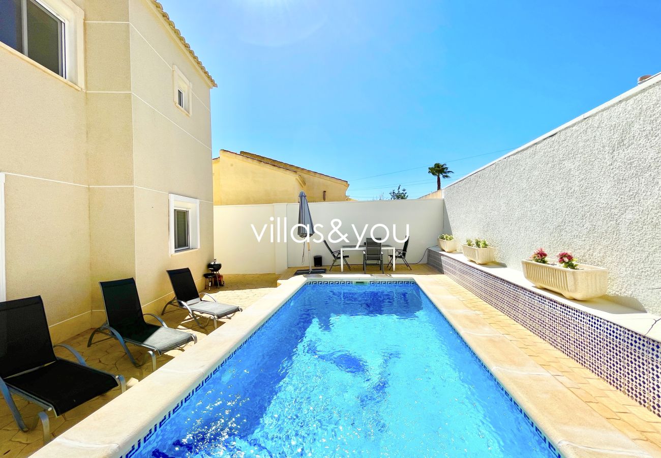 Villa in San Fulgencio - Villa La Marina by Villas&You