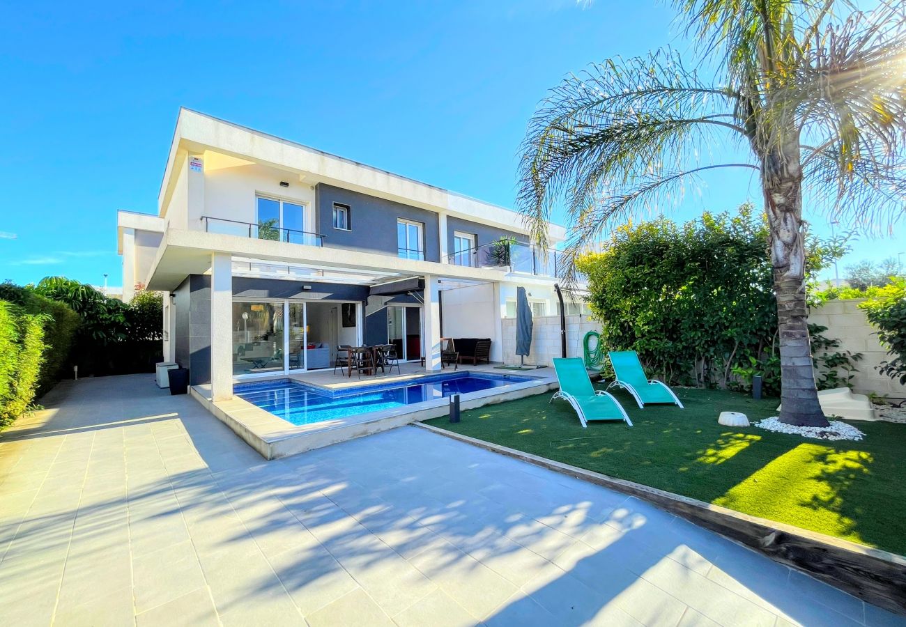 Villa in Gran Alacant - Villa Bambu Gran Alacant by Villas&You