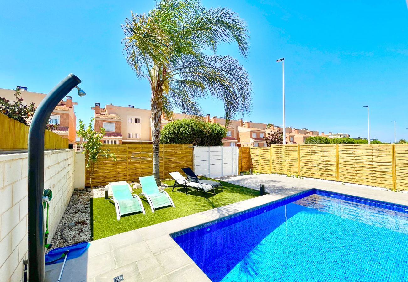 Villa in Gran Alacant - Villa Bambu Gran Alacant by Villas&You