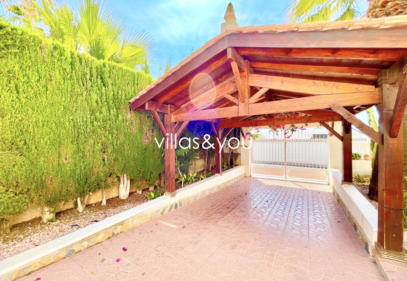 Villa in Ciudad Quesada - Villa Rosas Ciudad Quesada by Villas&You