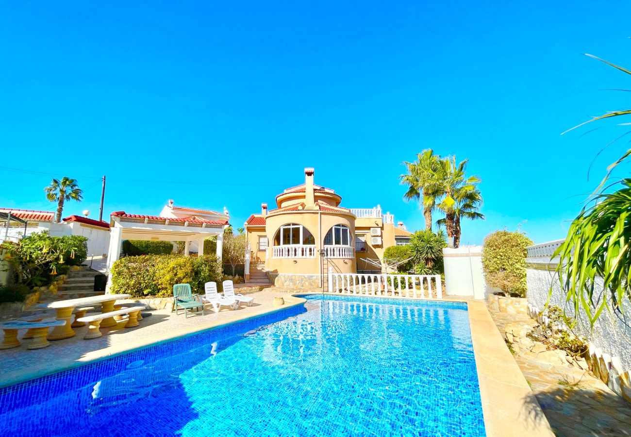 Villa in Ciudad Quesada - Villa Pilar | Long Term Winter Rental Quesada