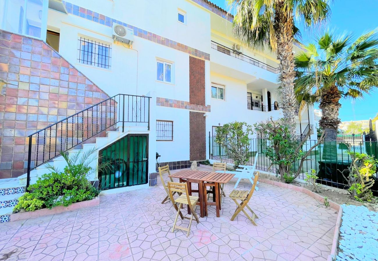 Apartamento en Torrevieja - RENTED! Don Quijote | Long Term Winter Rental in P