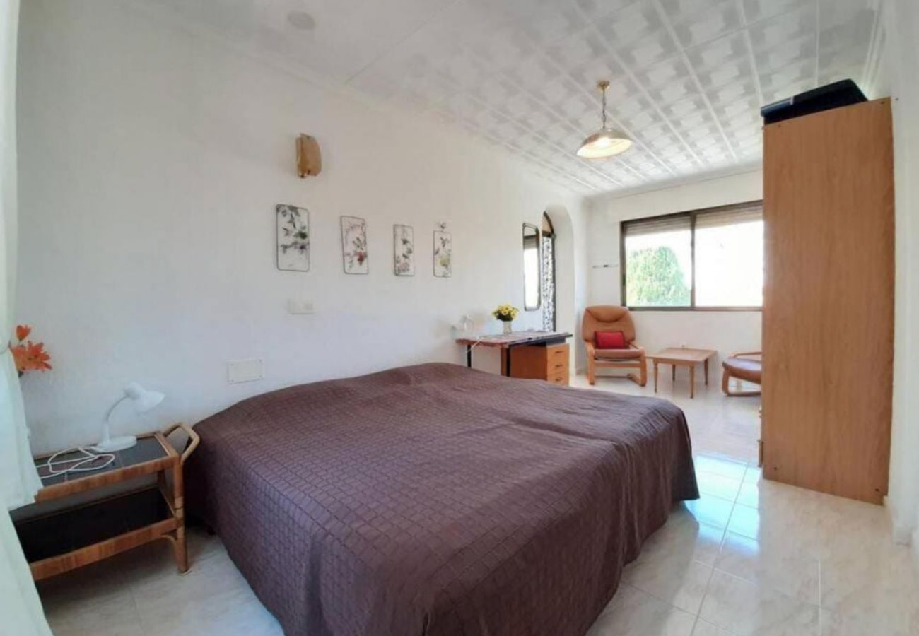 Villa en Ciudad Quesada - Villa Blanca | Long Term Winter Rental in Quesada