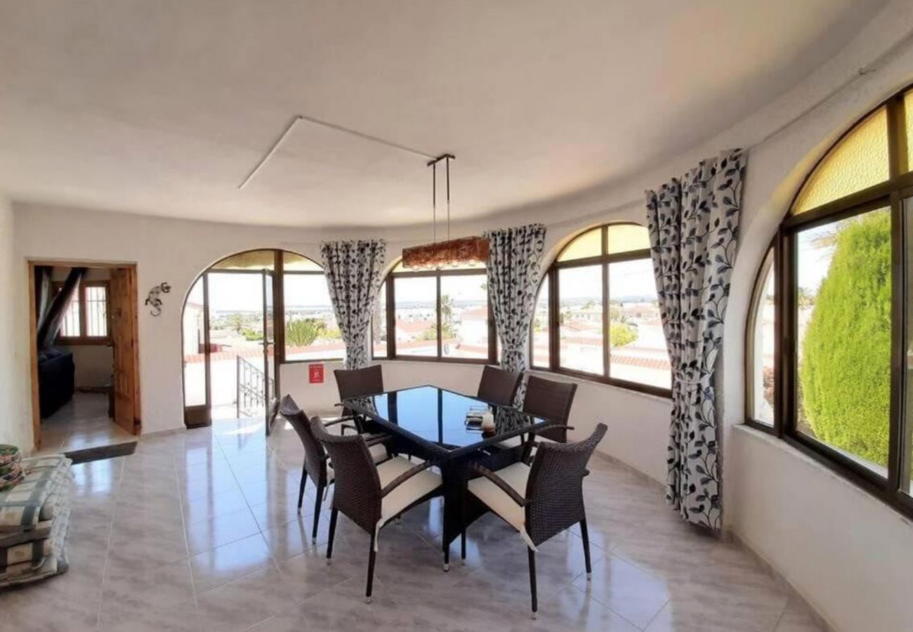 Villa in Ciudad Quesada - Villa Blanca | Long Term Winter Rental in Quesada