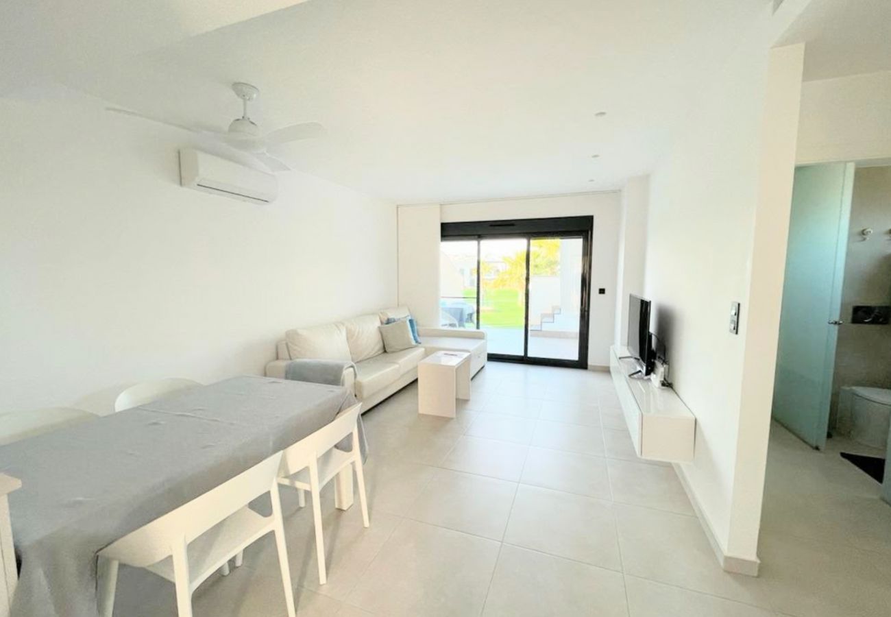 Penthouse in Guardamar - RENTED! Oasis Beach | Long Term Rental in El Raso